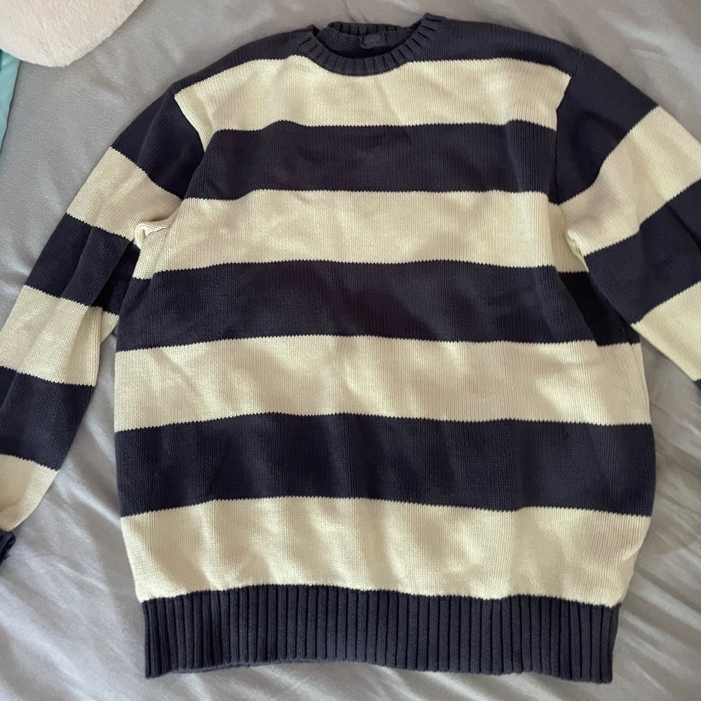brandy melville stripped sweater
